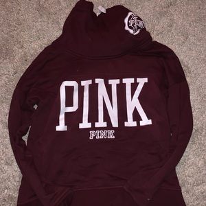 Turtle neck sweatshirt